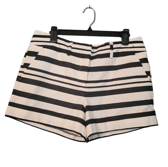 New York & Company | Black Stripe 7th Ave Design Studio Shorts - WomenSize 10 - Picture 2 of 5